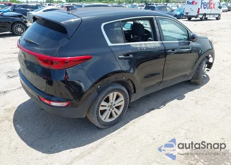 2017 Kia Sportage Lx z USA, uszkodzony, nr VIN KNDPM3AC0H7173825